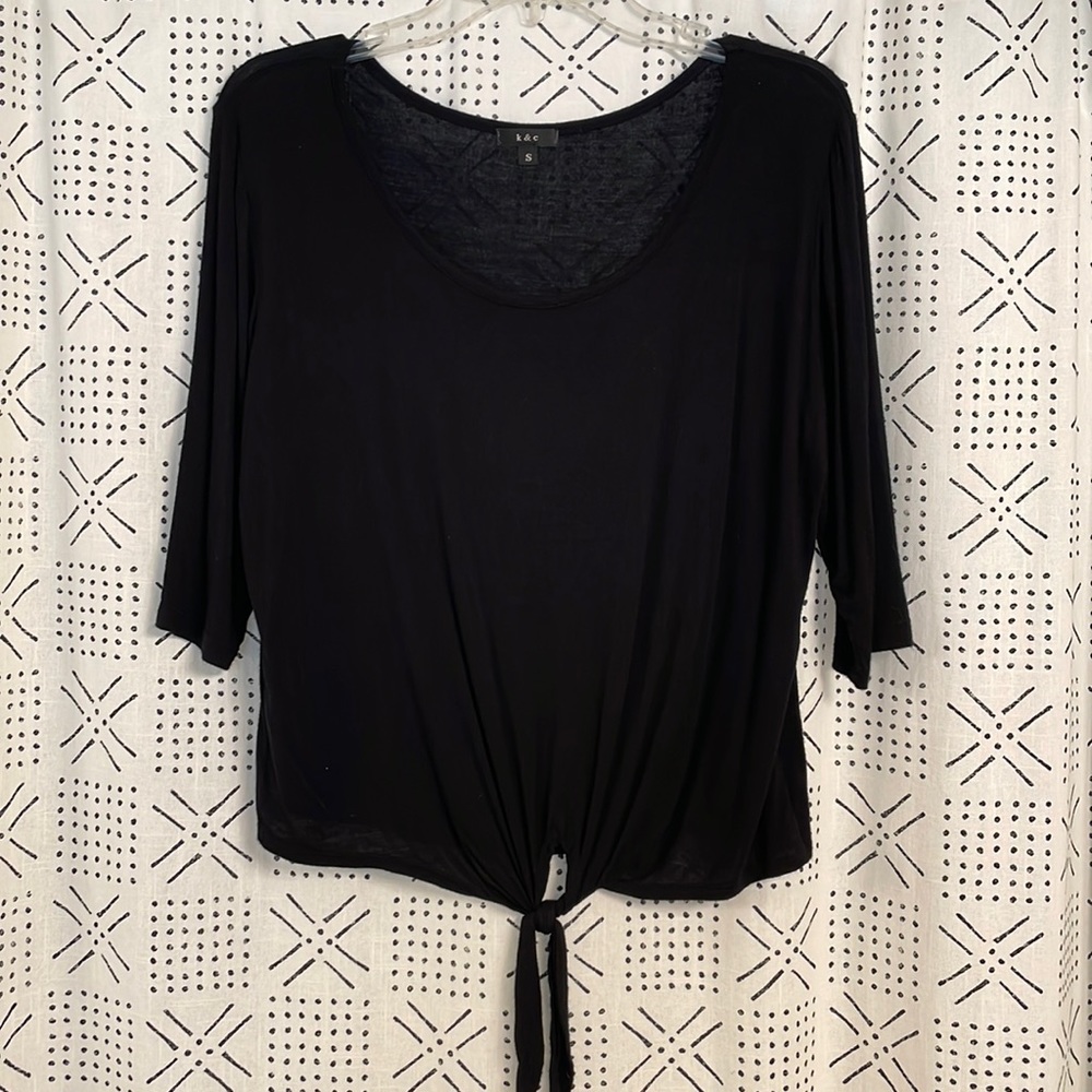K & C Black Tie Front Knit Top